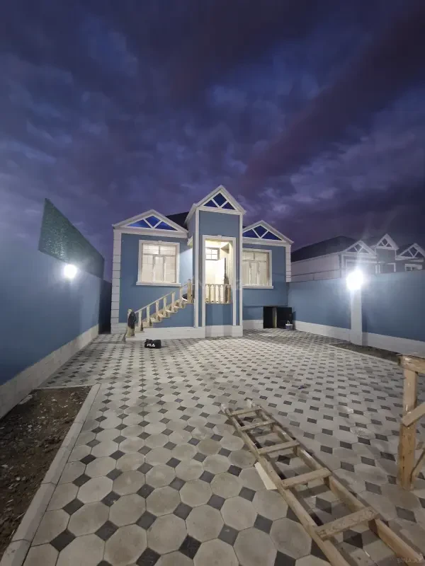 Satılır 3 otaqlı həyət evi 92 m²