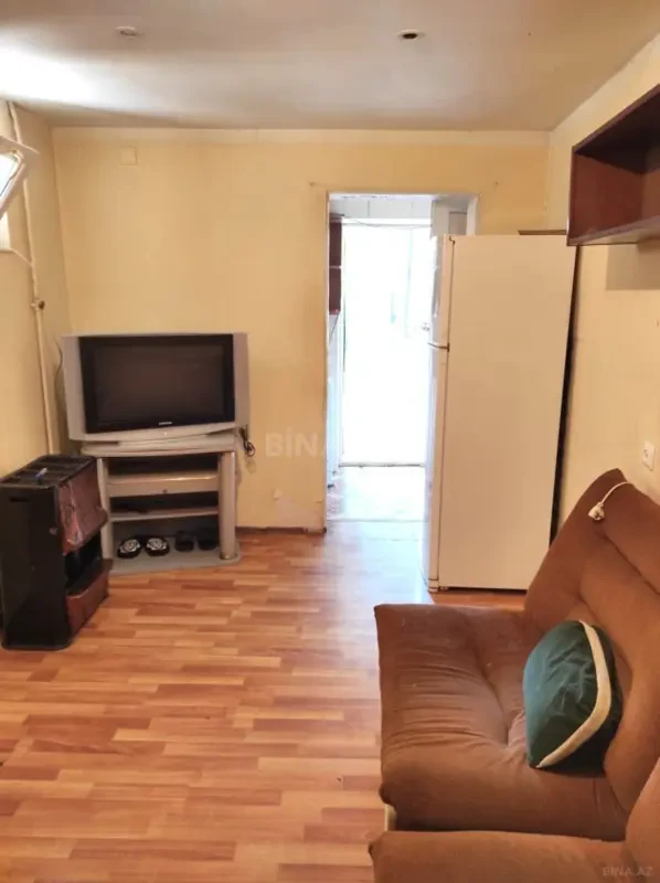 Kirayə verilir 2 otaqlı həyət evi 35 m²
