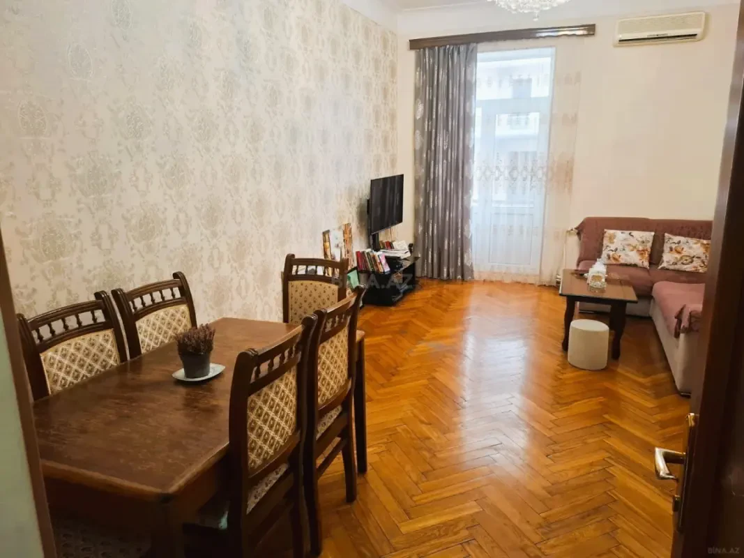 Satılır 3 otaqlı mənzil 80 m²