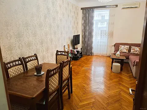 Satılır 3 otaqlı mənzil 80 m² — Bakı, Sahil qəs. 3 otaq 80.00 m²