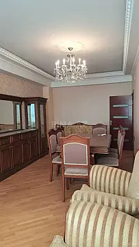 Kirayə verilir 3 otaqlı mənzil 120 m² — Bakı 3 otaq 120.00 m²