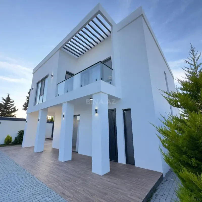 Satılır 5 otaqlı həyət evi 170 m²