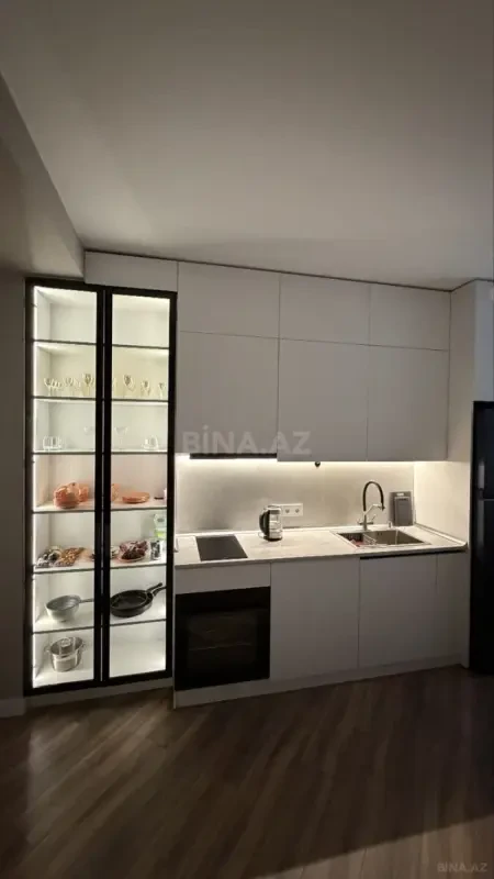 Kirayə verilir 2 otaqlı mənzil 60 m²