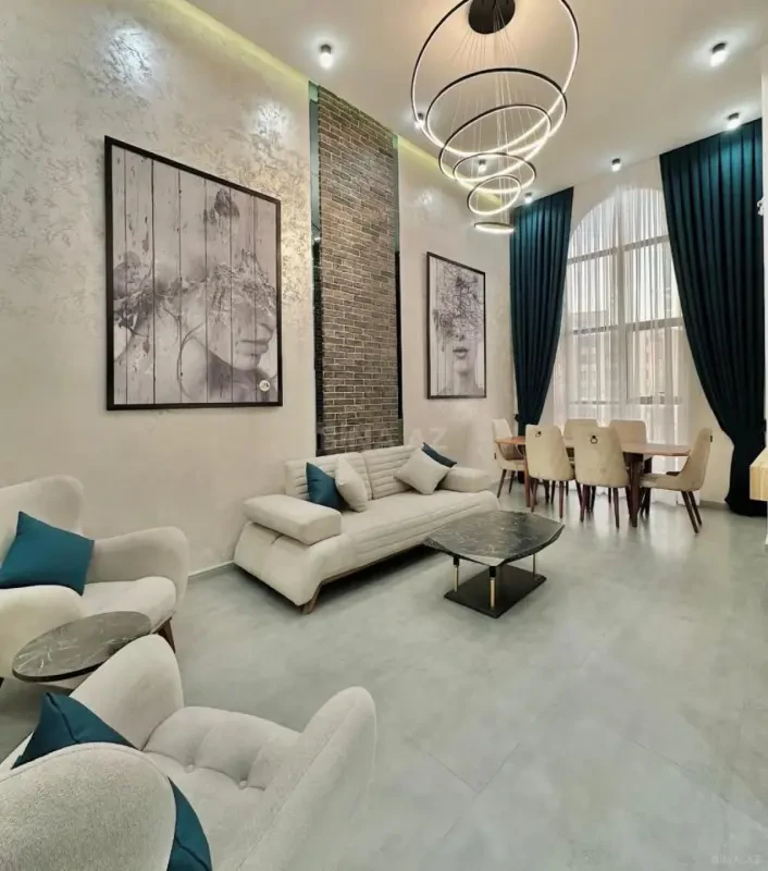 Kirayə verilir 2 otaqlı mənzil 80 m²