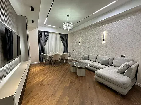 Kirayə verilir 3 otaqlı mənzil 140 m² — Bakı 3 otaq 140.00 m²