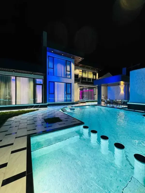 Kirayə verilir 4 otaqlı həyət evi 220 m²