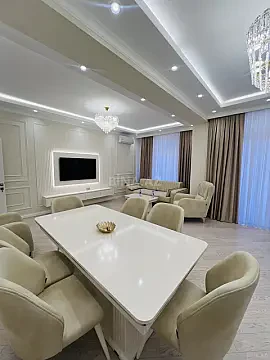 Kirayə verilir 2 otaqlı mənzil 90 m² — Bakı 2 otaq 90.00 m²