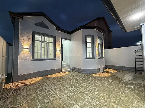 Satılır 4 otaqlı həyət evi 90 m² — Bakı 4 otaq 90.00 m²