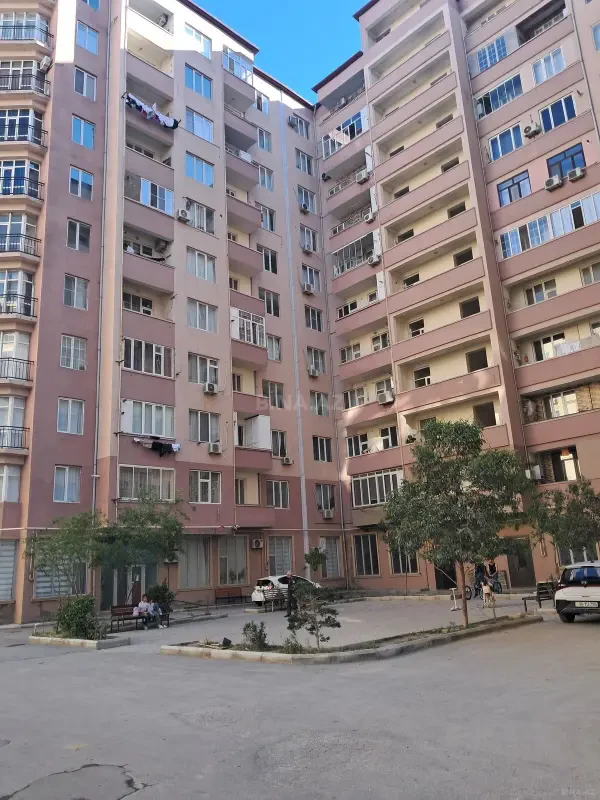 Satılır 2 otaqlı mənzil 63 m²