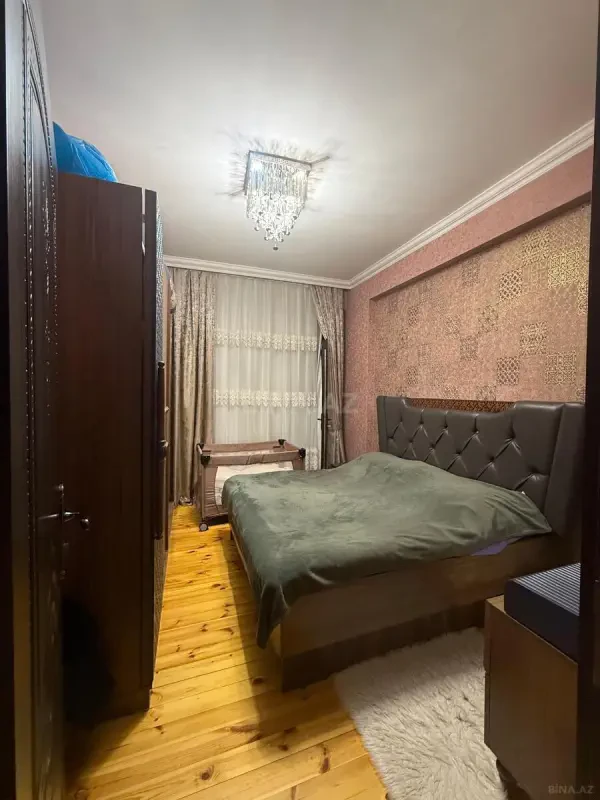 Satılır 3 otaqlı mənzil 83 m²