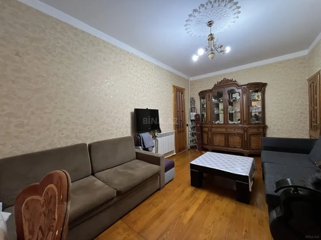 Satılır 2 otaqlı mənzil 60 m²
