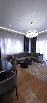 Kirayə verilir 3 otaqlı mənzil 120 m² — Bakı 3 otaq 120.00 m²