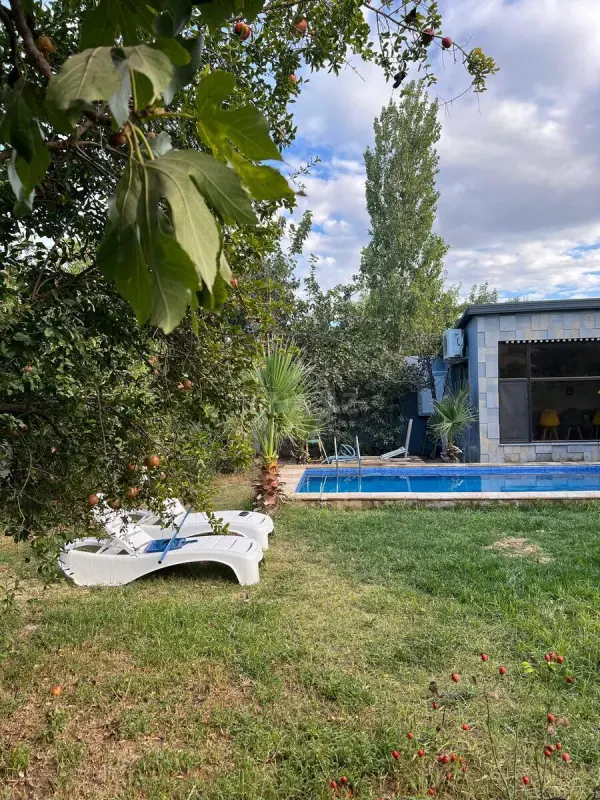 Kirayə verilir 4 otaqlı həyət evi 230 m²