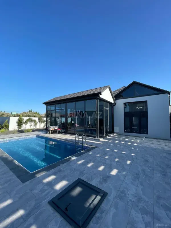 Kirayə verilir 3 otaqlı həyət evi 180 m²