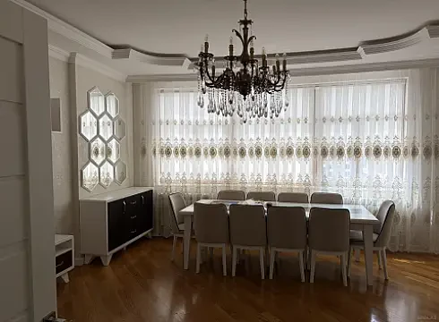 Kirayə verilir 4 otaqlı mənzil 155 m² — Bakı, Xətai 4 otaq 155.00 m²