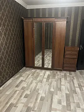 Kirayə verilir 4 otaqlı mənzil 100 m² — Bakı, Həzi Aslanov qəs. 4 otaq 100.00 m²