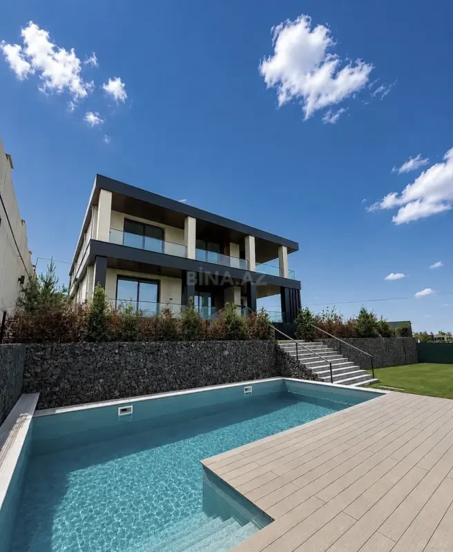 Kirayə verilir 5 otaqlı həyət evi 350 m²