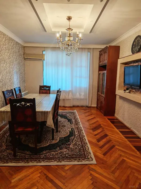 Kirayə verilir 3 otaqlı mənzil 80 m²