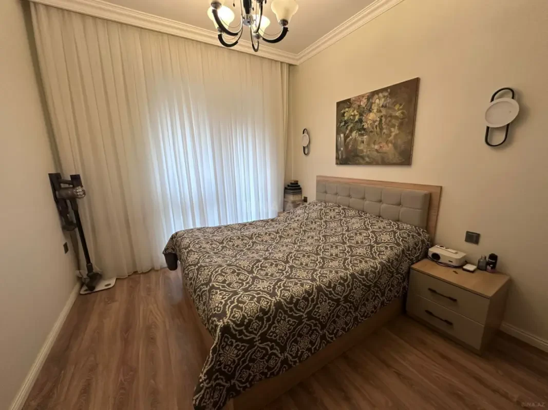 Satılır 2 otaqlı mənzil 57 m²