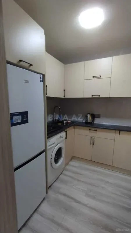 Kirayə verilir 2 otaqlı mənzil 60 m²
