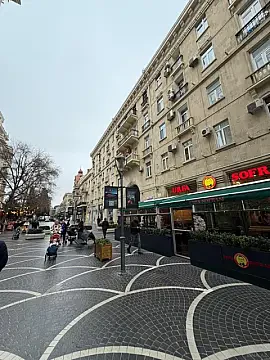 Kirayə verilir 2 otaqlı mənzil 55 m² — Bakı, Sahil qəs. 2 otaq 55.00 m²