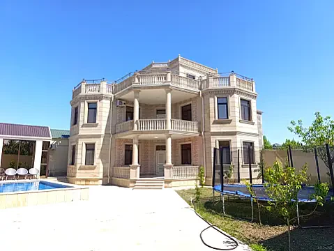 Satılır 7 otaqlı həyət evi 185.2 m² — Bakı, Novxanı 7 otaq 185.20 m²