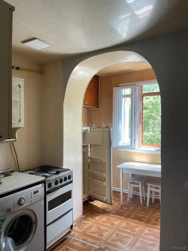 Kirayə verilir 2 otaqlı mənzil 40 m²