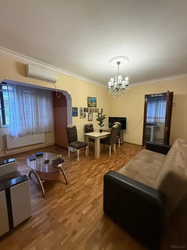 Satılır 2 otaqlı mənzil 50 m²