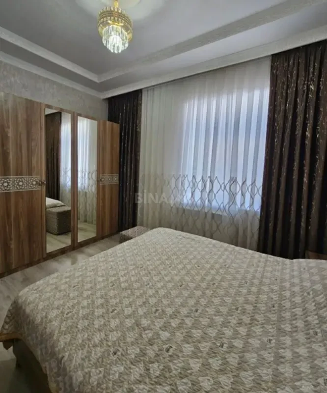 Satılır 4 otaqlı həyət evi 140 m²