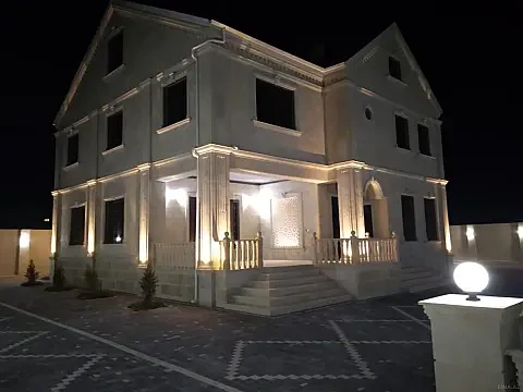 Satılır 8 otaqlı həyət evi 500 m² — Bakı, Xəzər 8 otaq 500.00 m²
