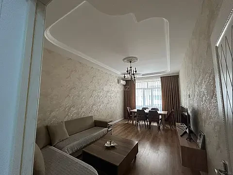 Satılır 2 otaqlı mənzil 90 m² — Bakı, Həzi Aslanov qəs. 2 otaq 90.00 m²
