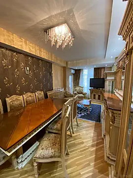 Kirayə verilir 2 otaqlı mənzil 98 m² — Bakı, Nərimanov 2 otaq 98.00 m²