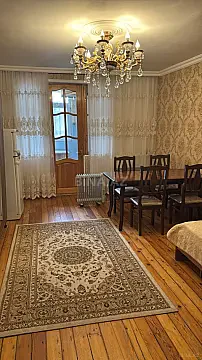 Kirayə verilir 1 otaqlı mənzil 40 m² — Bakı, 8-ci mikrorayon 1 otaq 40.00 m²