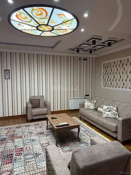 Kirayə verilir 4 otaqlı mənzil 168 m² — Bakı 4 otaq 168.00 m²