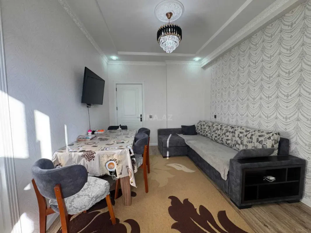 Satılır 3 otaqlı mənzil 57 m²