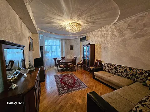Satılır 3 otaqlı mənzil 127 m² — Bakı, İnşaatçılar 3 otaq 127.00 m²