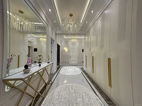Satılır 3 otaqlı mənzil 138 m² — Bakı 3 otaq 138.00 m²