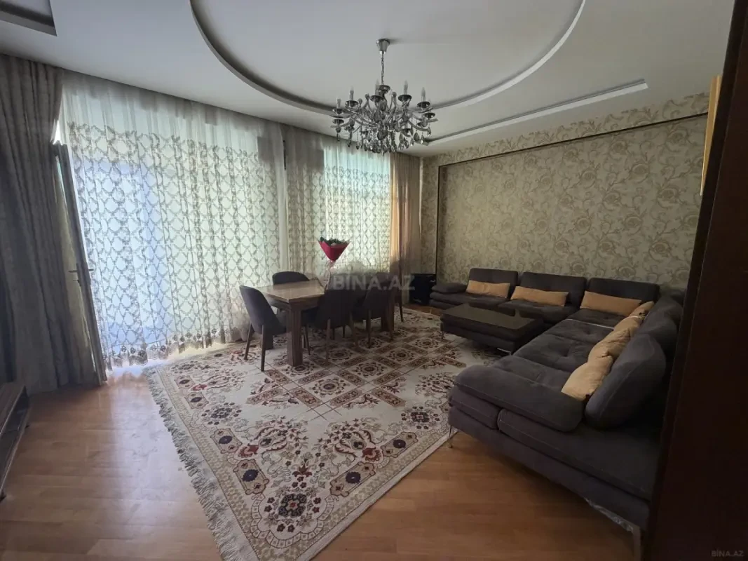 Kirayə verilir 3 otaqlı mənzil 115 m²