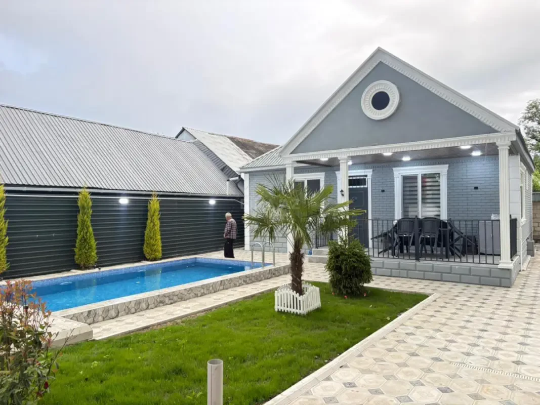 Satılır 4 otaqlı həyət evi 85 m²