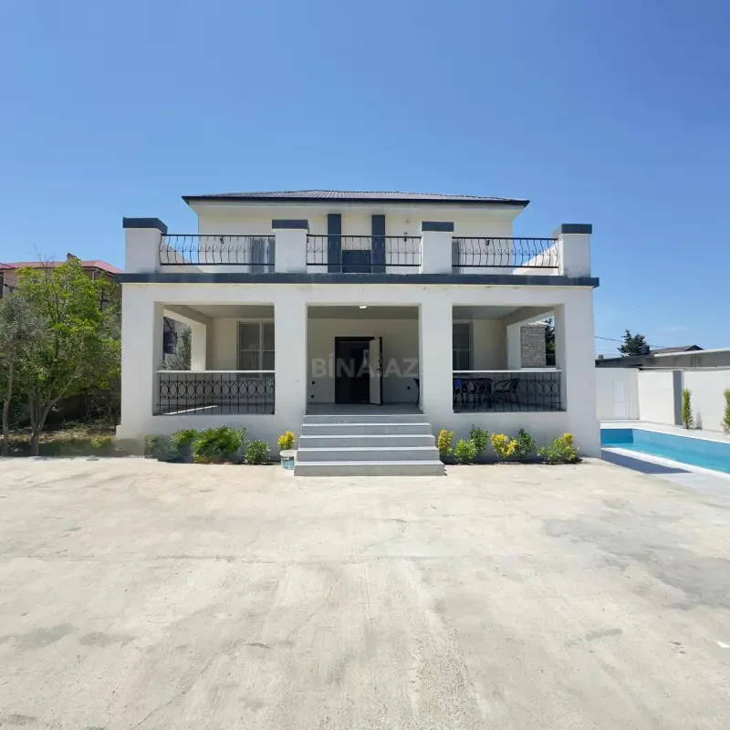 Kirayə verilir 5 otaqlı həyət evi 200 m²