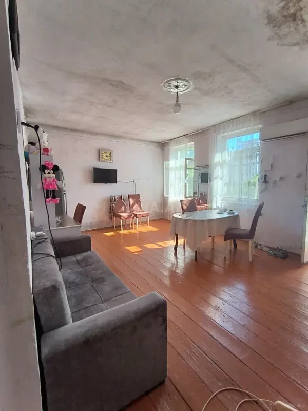 Satılır 2 otaqlı həyət evi 50 m²