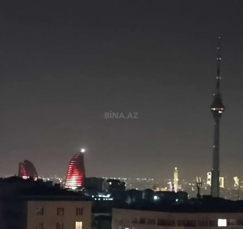 Satılır 2 otaqlı mənzil 68 m²