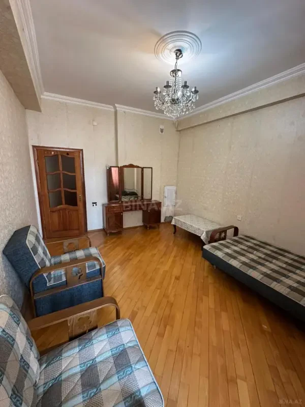 Kirayə verilir 2 otaqlı mənzil 75 m²