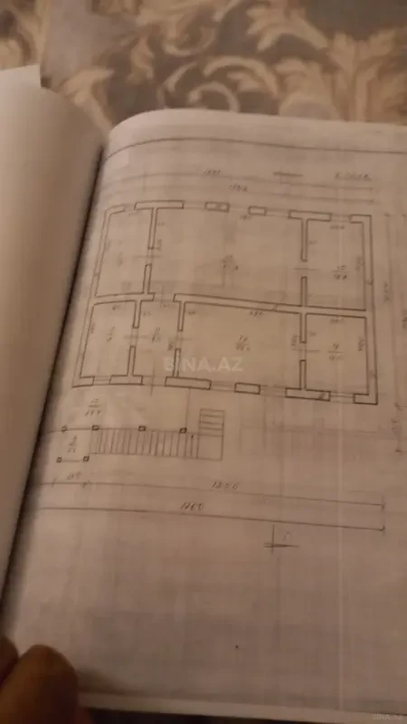 Satılır 8 otaqlı həyət evi 200 m²
