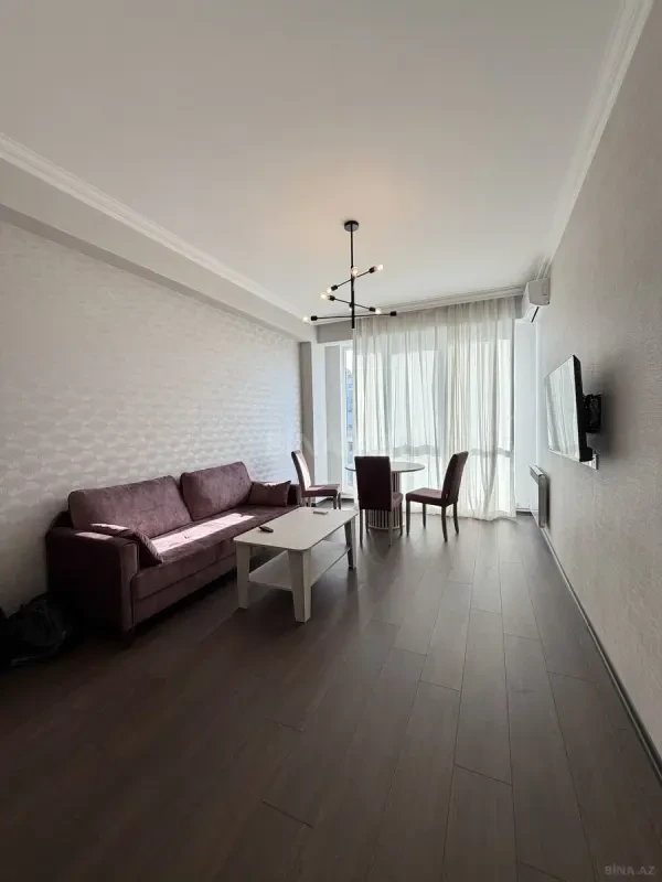 Kirayə verilir 2 otaqlı mənzil 50 m²