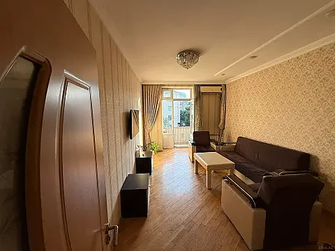 Kirayə verilir 2 otaqlı mənzil 80 m² — Bakı, Nərimanov 2 otaq 80.00 m²