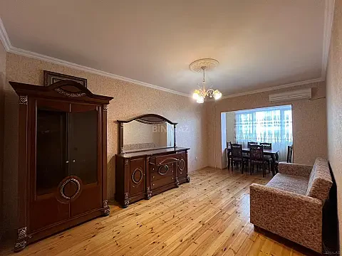 Satılır 2 otaqlı mənzil 65 m² — Bakı, Həzi Aslanov qəs. 2 otaq 65.00 m²