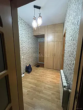 Kirayə verilir 3 otaqlı mənzil 75 m² — Bakı, Memar Əcəmi yanı 3 otaq 75.00 m²