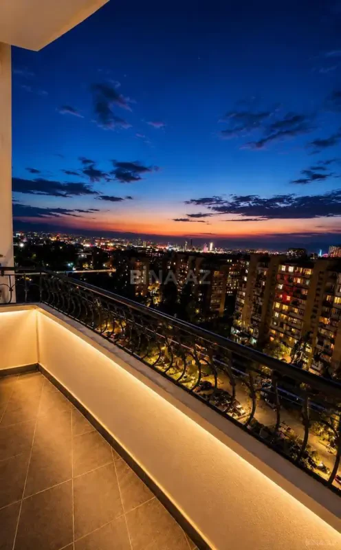 Satılır 3 otaqlı mənzil 110 m²