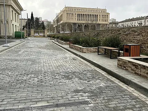 Satılır 3 otaqlı mənzil 106 m² — Bakı 3 otaq 106.00 m²